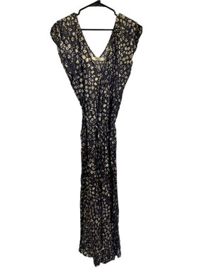 HUMANOID Ditsy Floral V-Neck Wide Leg Jumpsuit Small